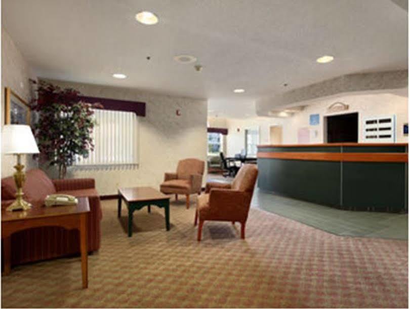 Microtel Inn By Wyndham Вінстон-Сейлем Екстер'єр фото